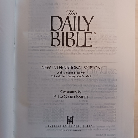 The Daily Bible in Chronological Order - Picture 6 of 8